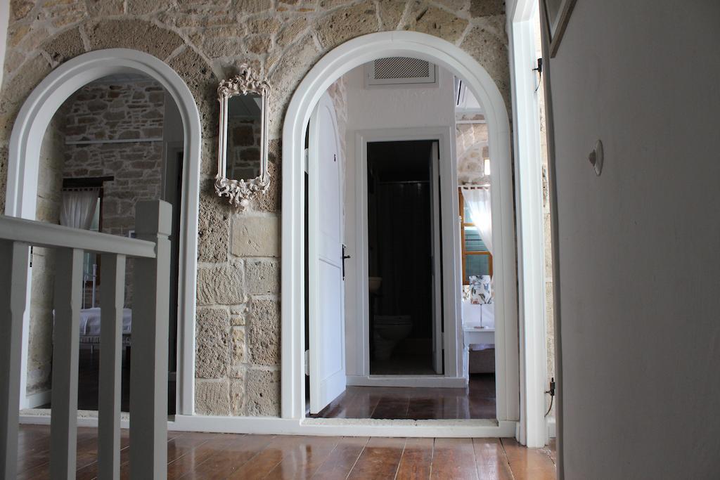 Eski Tas Hotel Çeşme Εξωτερικό φωτογραφία