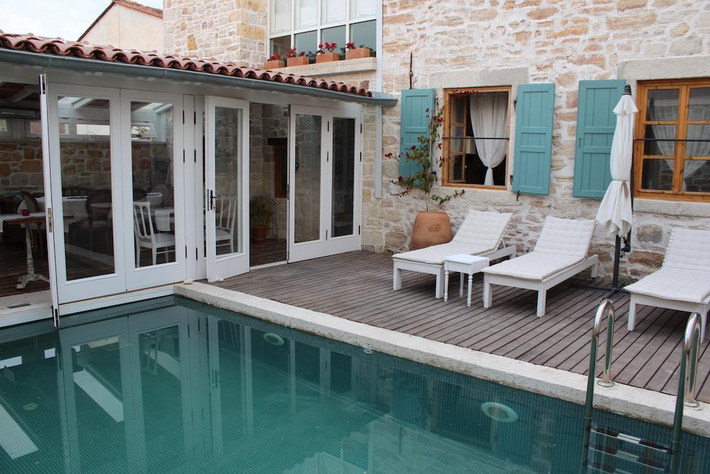 Eski Tas Hotel Çeşme Εξωτερικό φωτογραφία
