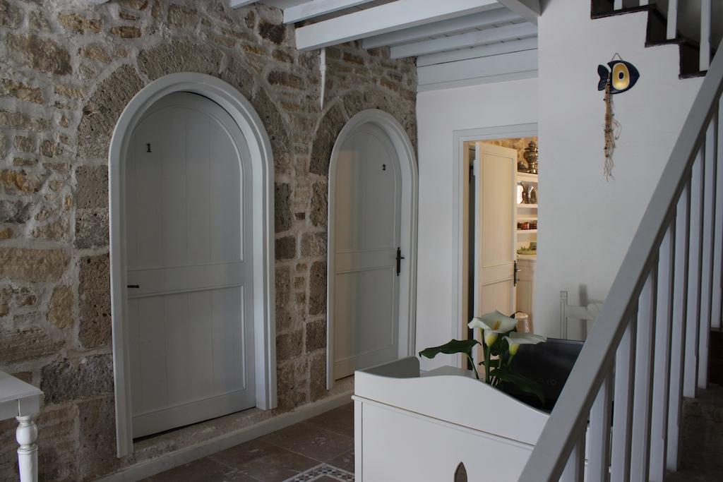 Eski Tas Hotel Çeşme Εξωτερικό φωτογραφία