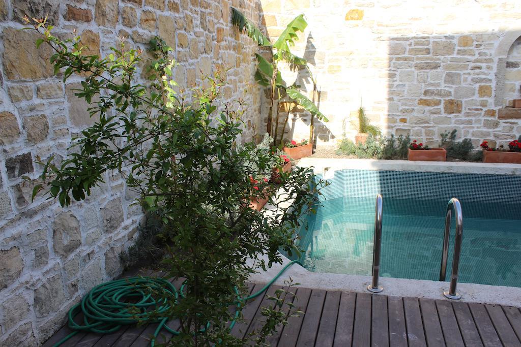 Eski Tas Hotel Çeşme Εξωτερικό φωτογραφία