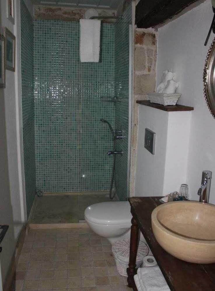 Eski Tas Hotel Çeşme Εξωτερικό φωτογραφία